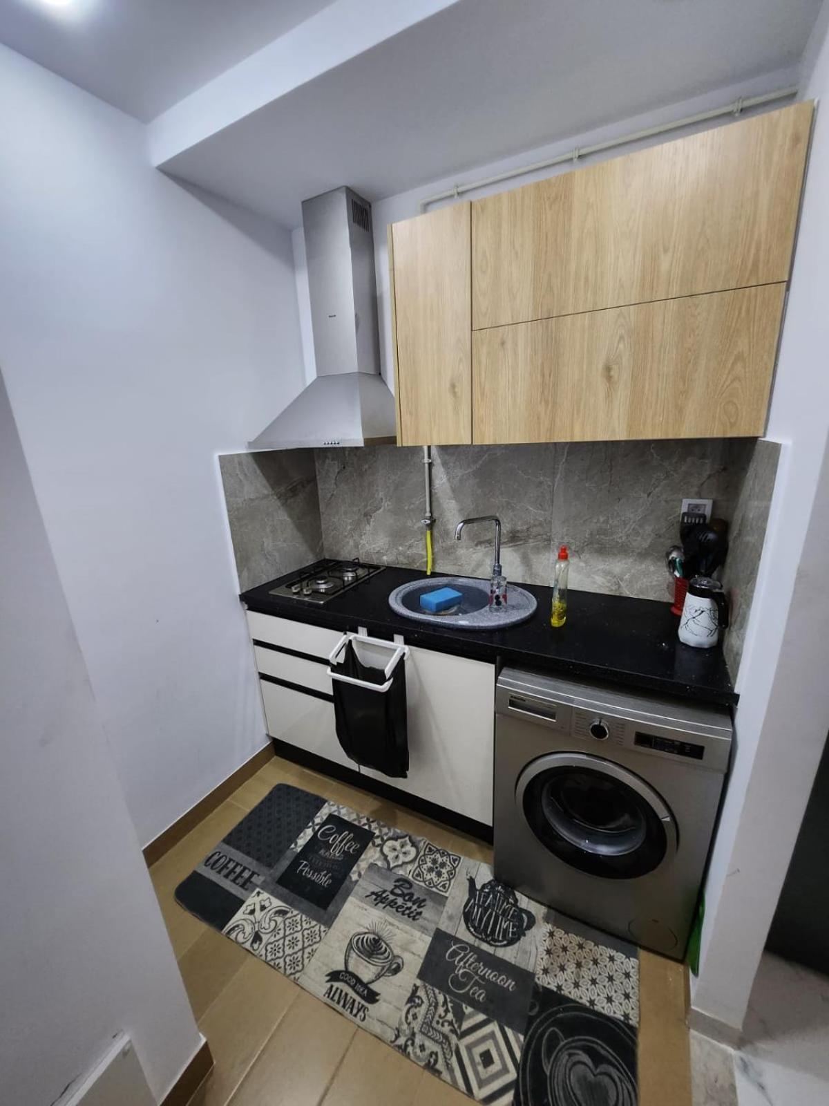 Elegant S1 Meuble Garde A Ariana -Tunis Appartement Buitenkant foto