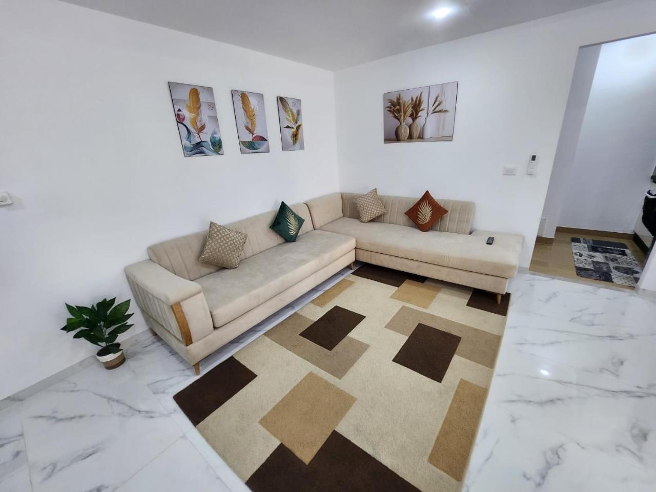 Elegant S1 Meuble Garde A Ariana -Tunis Appartement Buitenkant foto