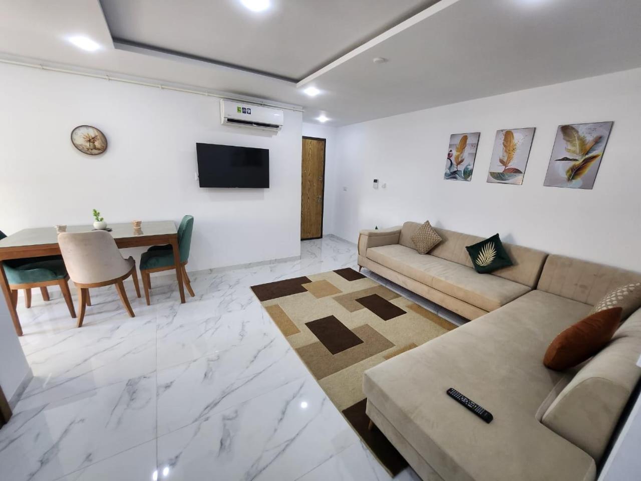Elegant S1 Meuble Garde A Ariana -Tunis Appartement Buitenkant foto